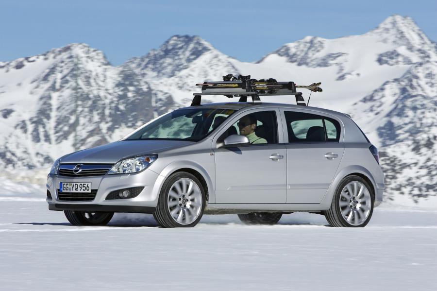  Opel Astra 2005 года  (фото 108 из 141)